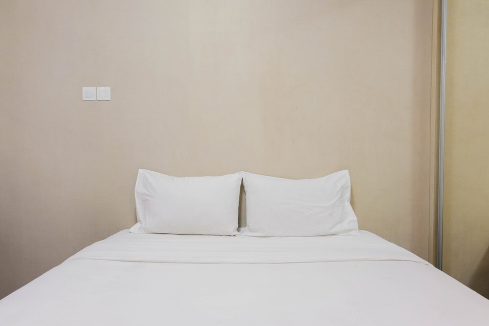 Best Price Studio Apartment at Tamansari Skylounge view 2