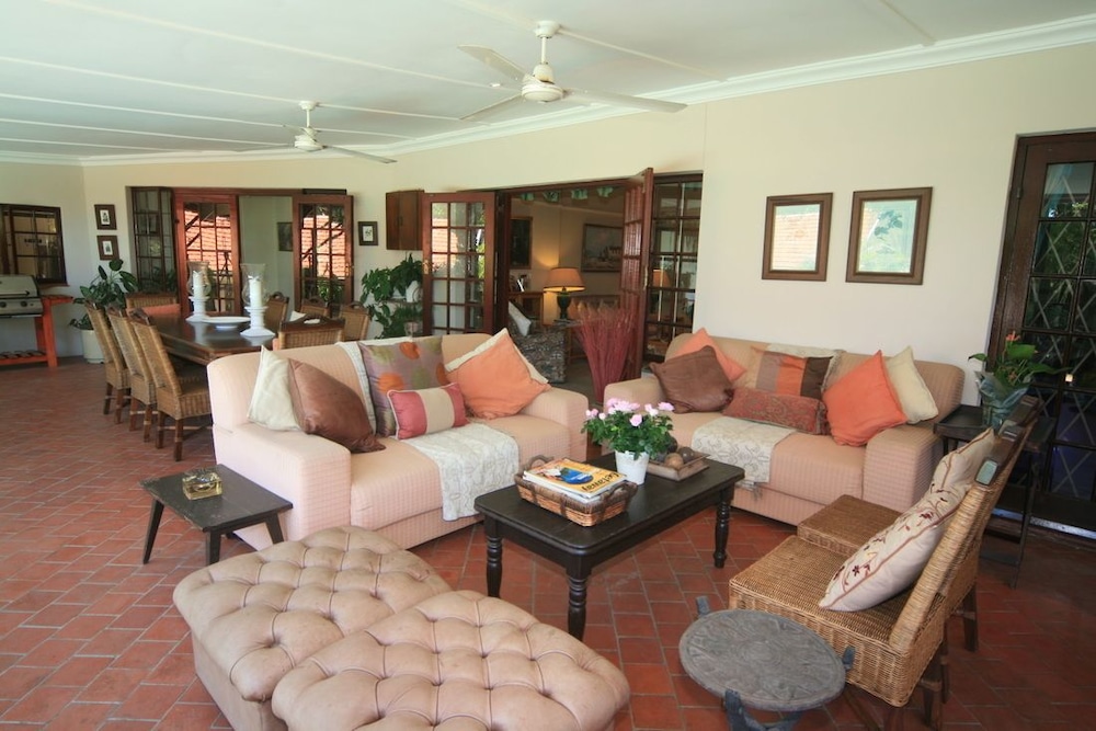 The Palms B & B