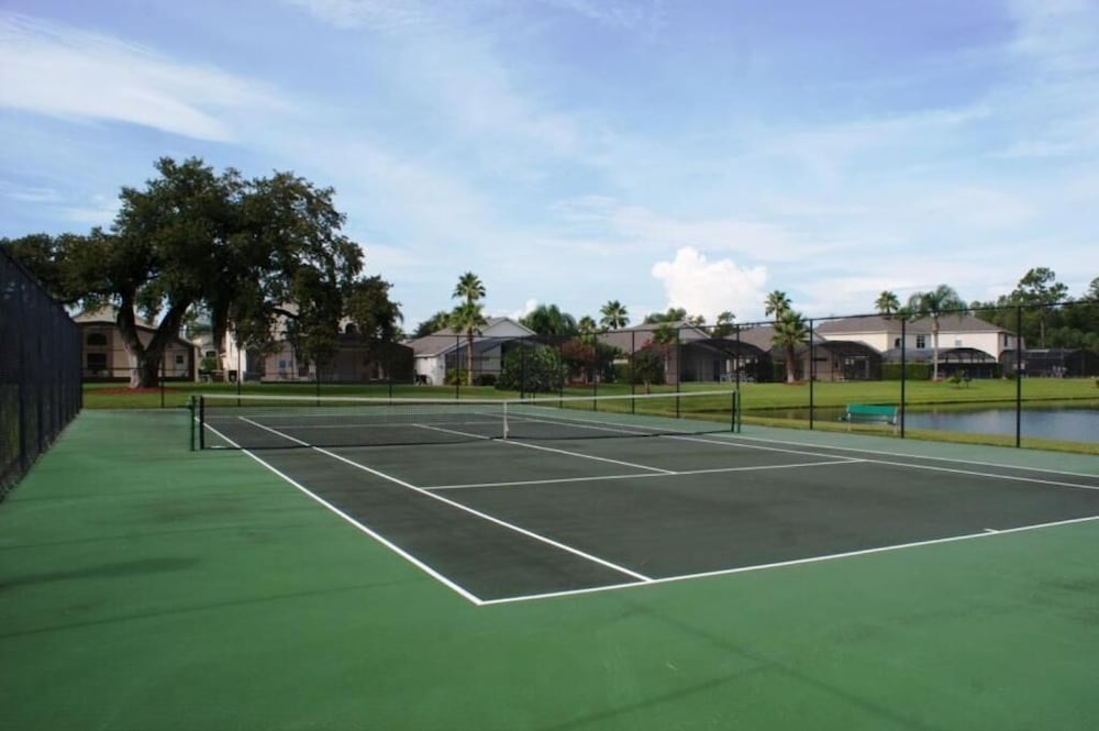 Alamo Vacation Townhomes