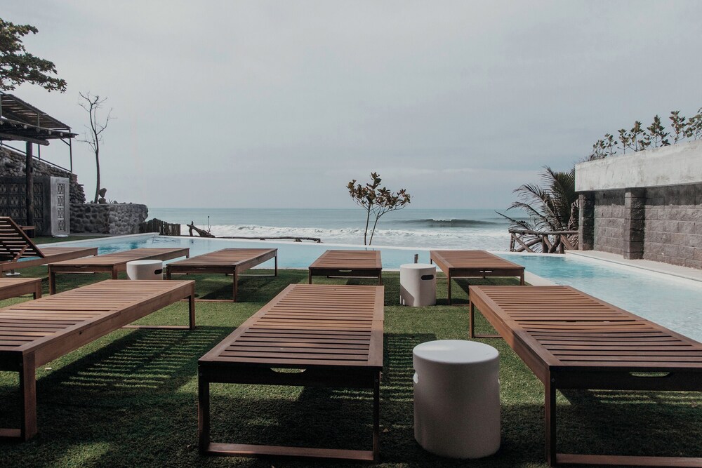 Wave House