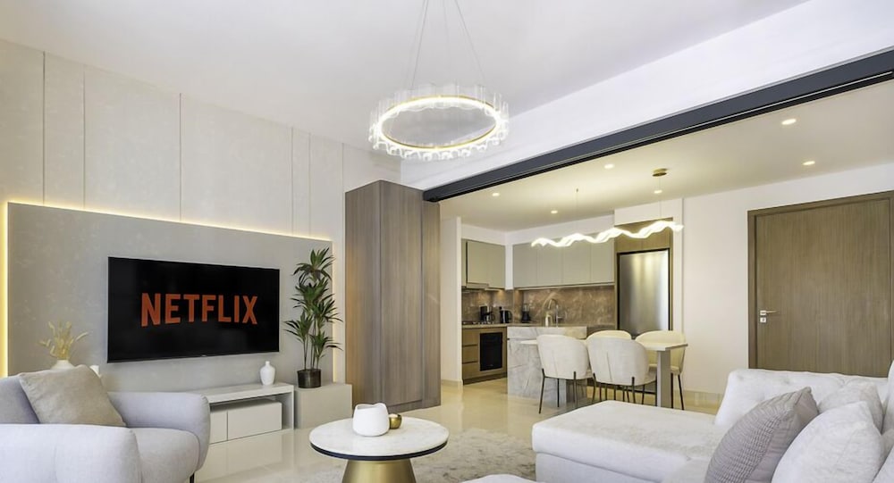 LUX The Ultra Luxury Beach Isle Suite