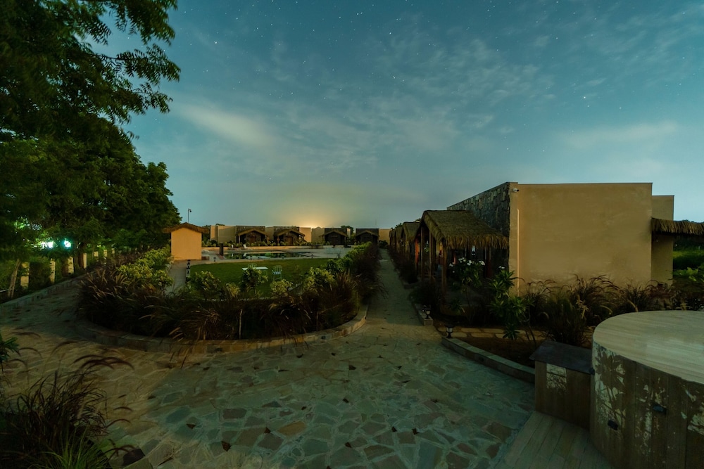 Vallora Retreat Jawai Luxuria by Moustache