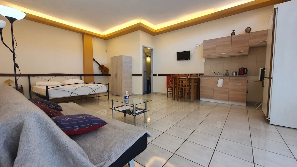 TK2 George Apartments by the Airport photo 4