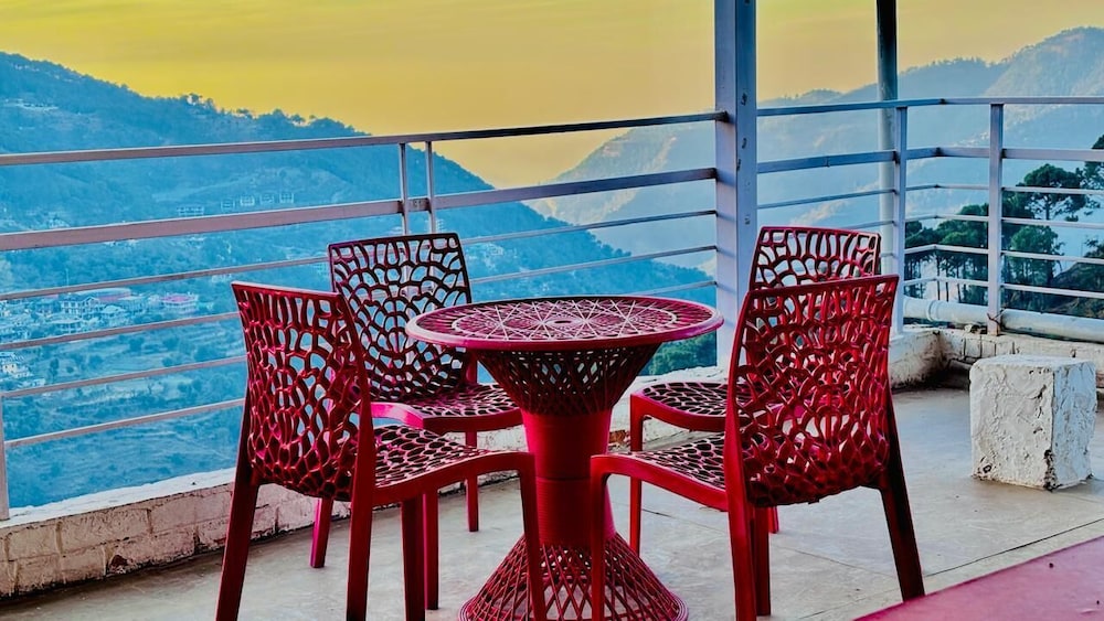 Red Stone Kasauli