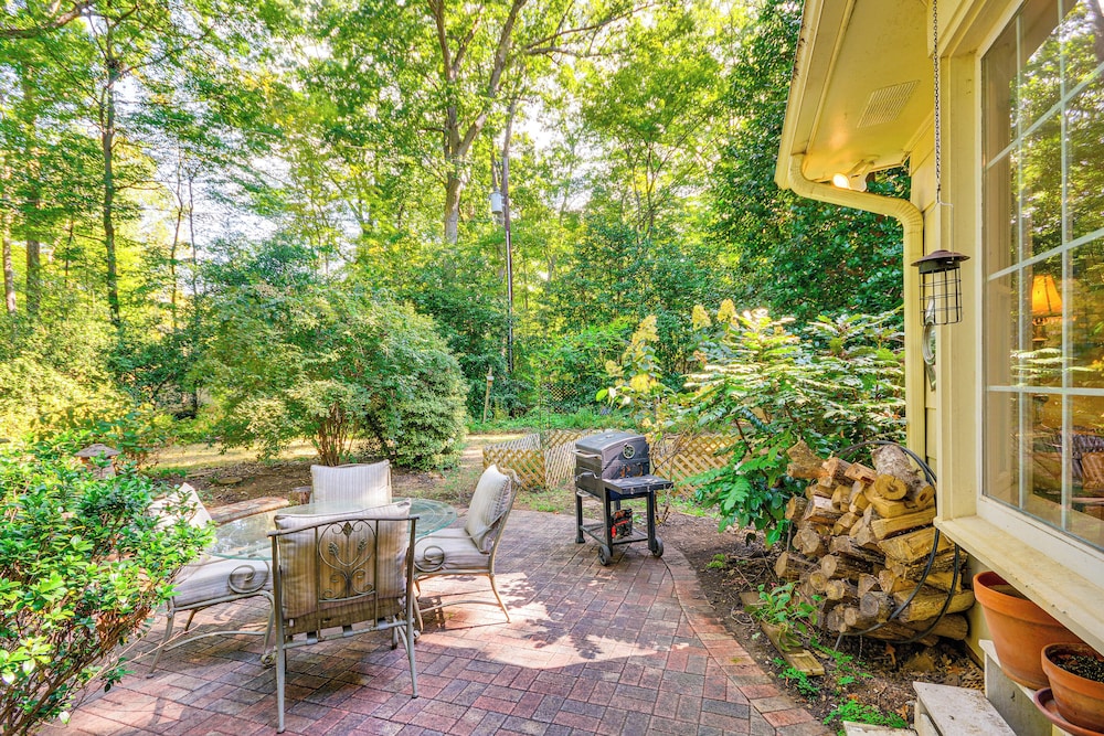 Private Outdoor Space: Tranquil Home in Greensboro