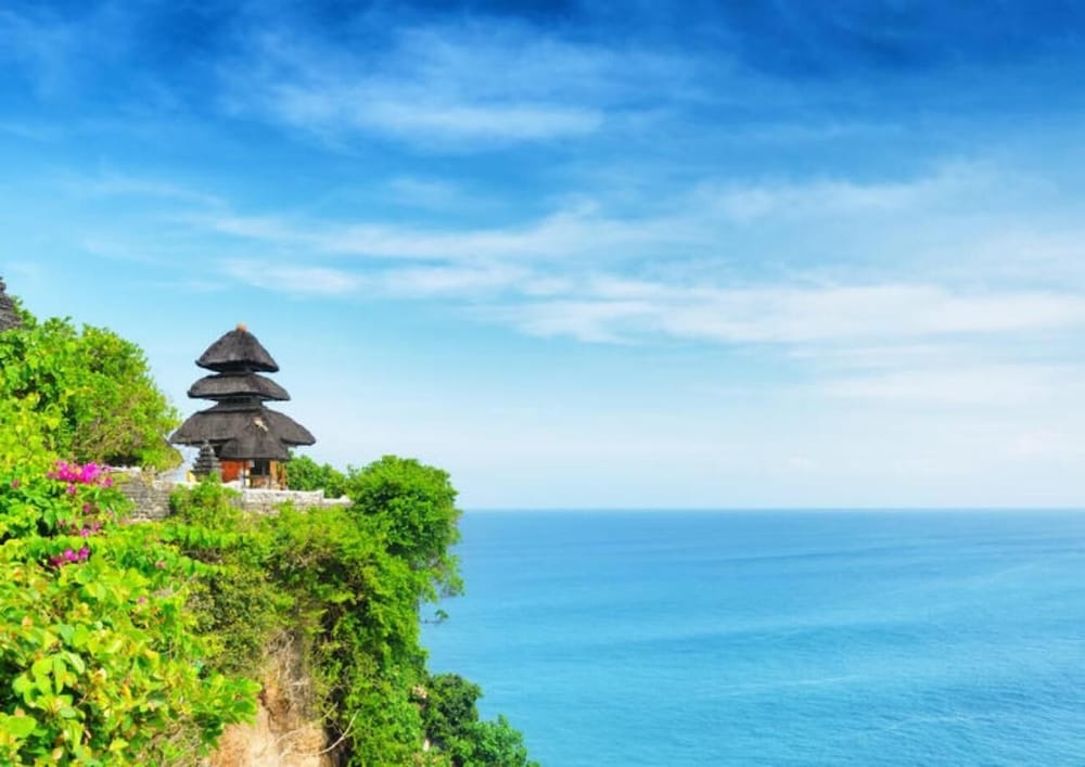 Bhujangga Village Uluwatu