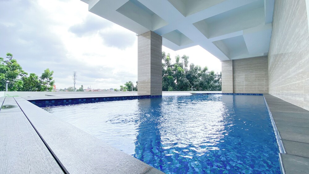 Good And Warm Studio Loft At Apple 1 Condovilla Apartment