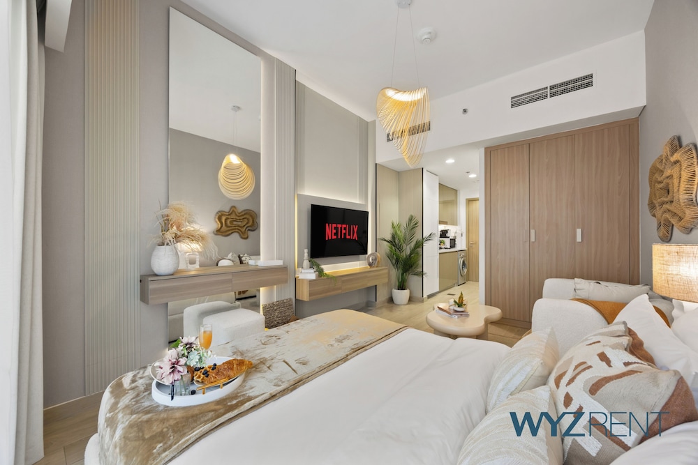 Newly Listed Boho Studio Azizi Riviera26
