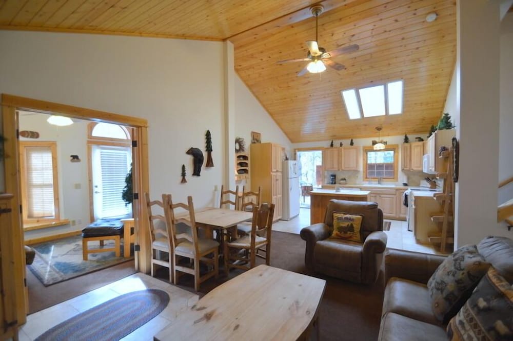 Estes Park Condos - Property Image 170