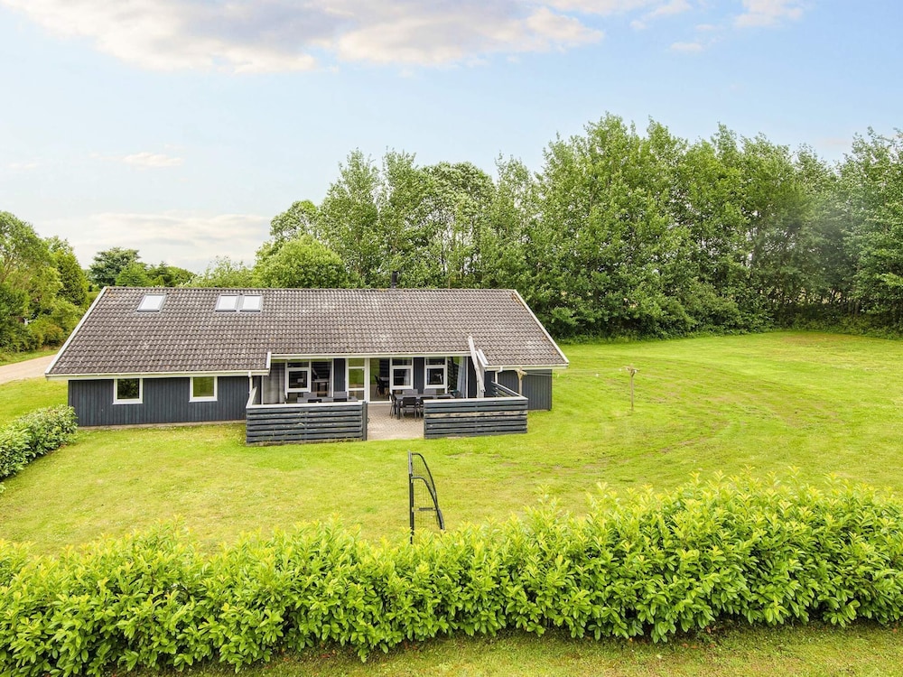 12 Person Holiday Home in Nordborg