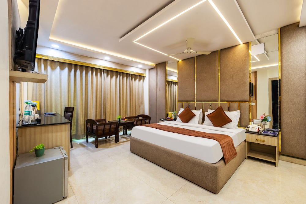 Hotel Downtown by Quadis - East of Kailash