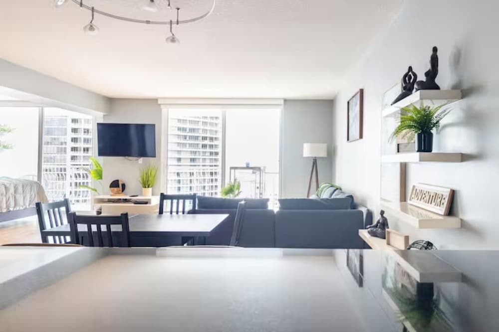 Brickell City Bay View FREE Parking