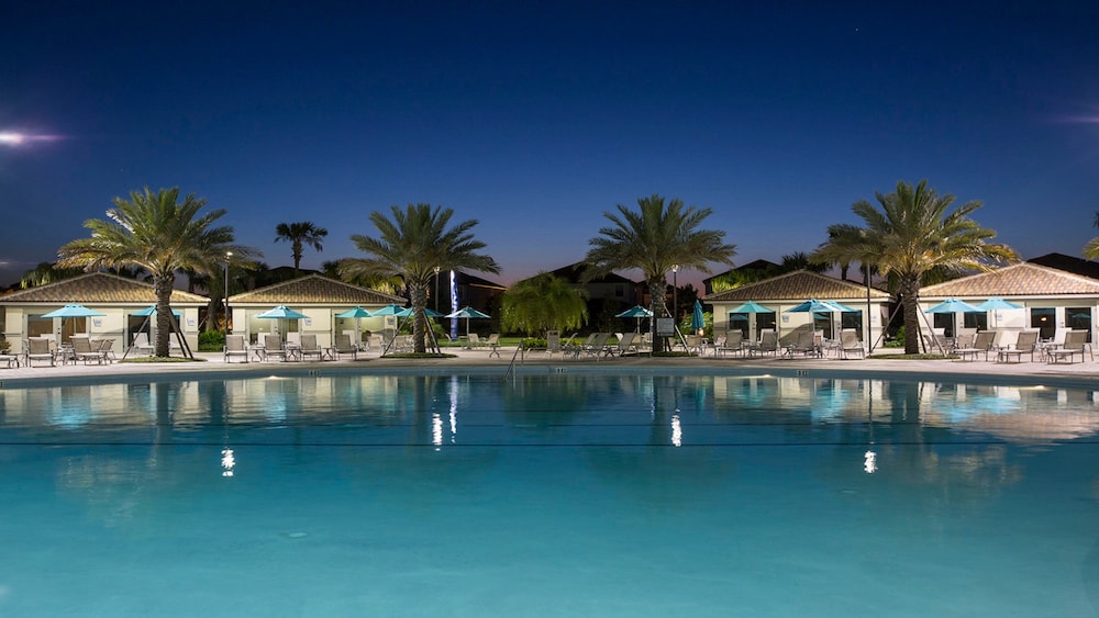 Championsgate Luxury Townhome Private Pool Game