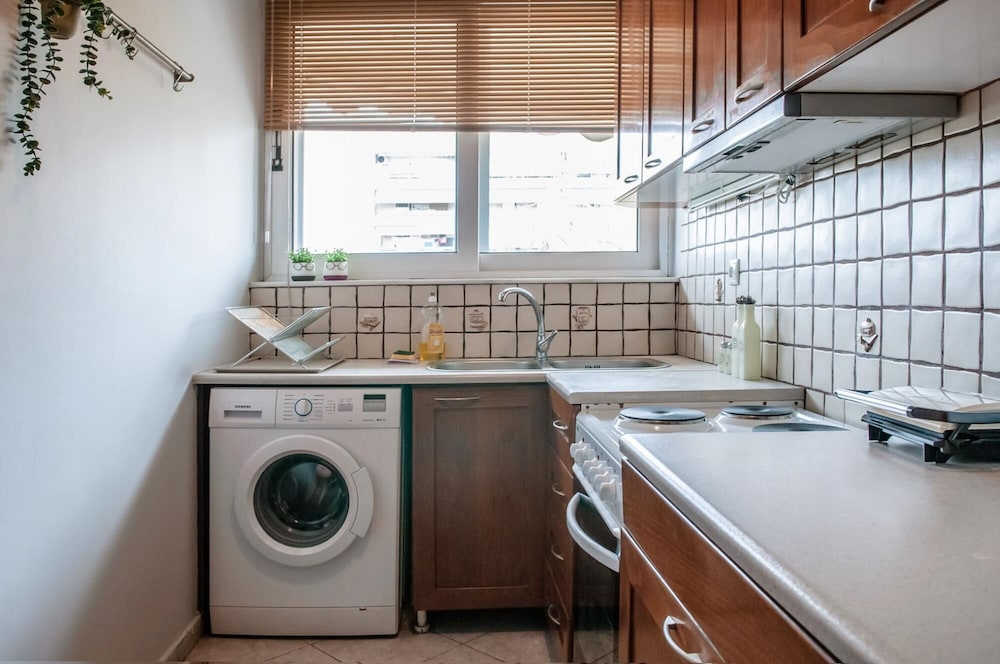 Cosmos Apartment in Athina