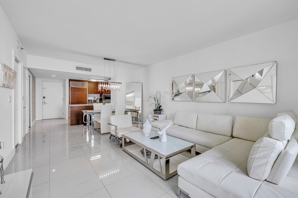 Icon Brickell