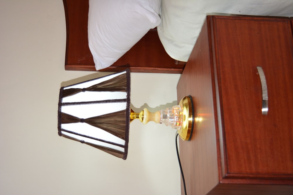Eron Hotel