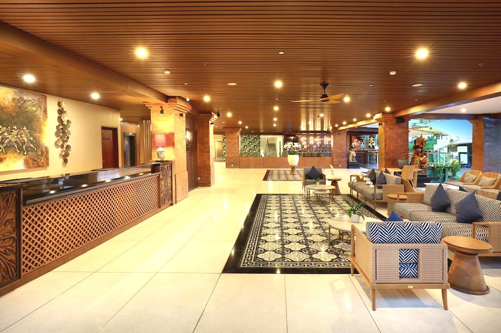 Comfort Room Batu Bolong Beach old Mans Canggu view 4