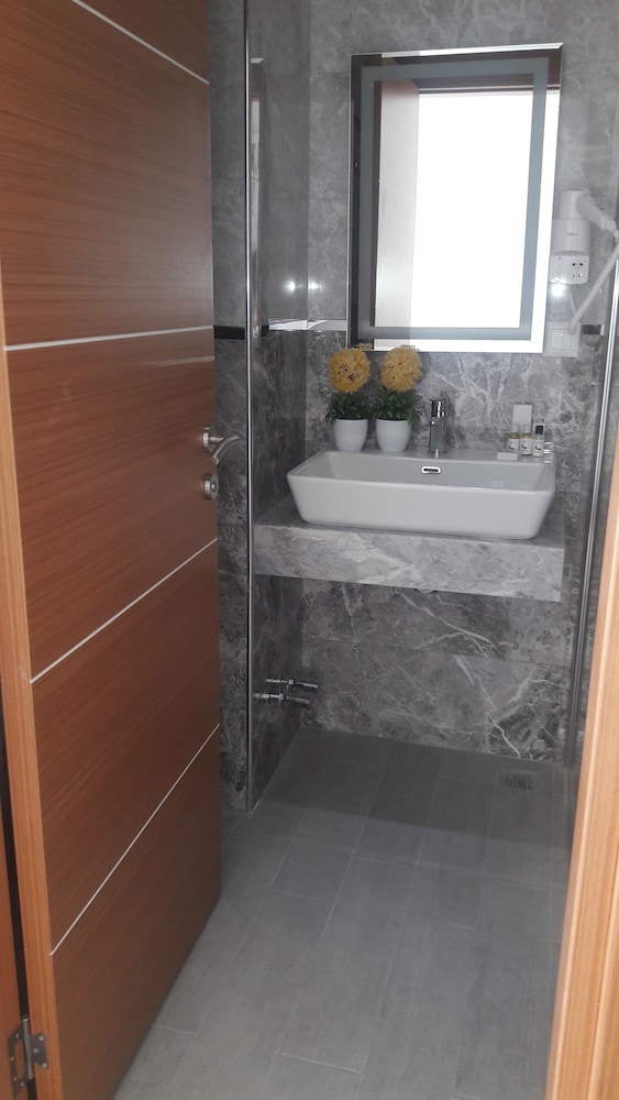 Exelans Hotel & Spa - Image 27