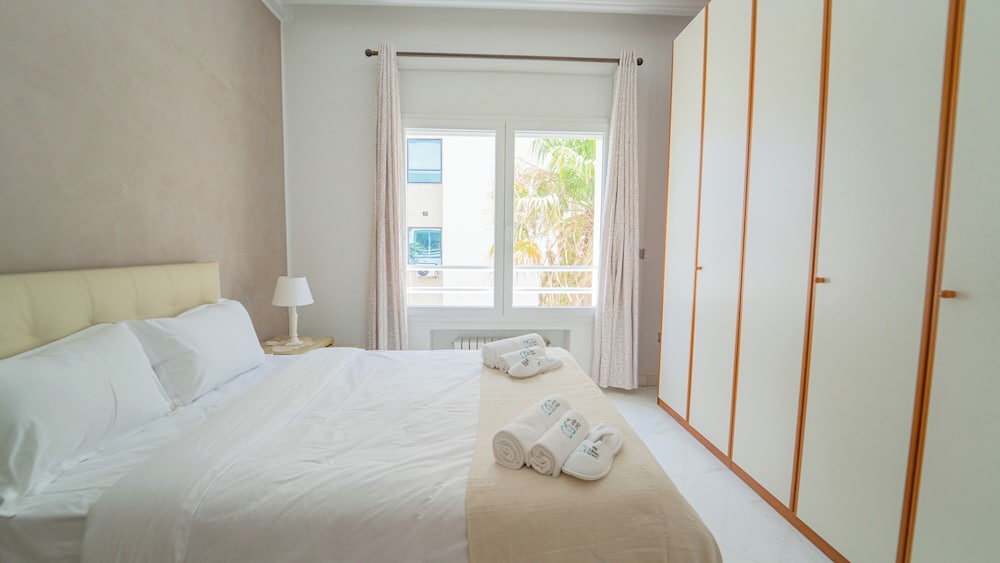 Infinity View Spacious 3 bd With Lake View