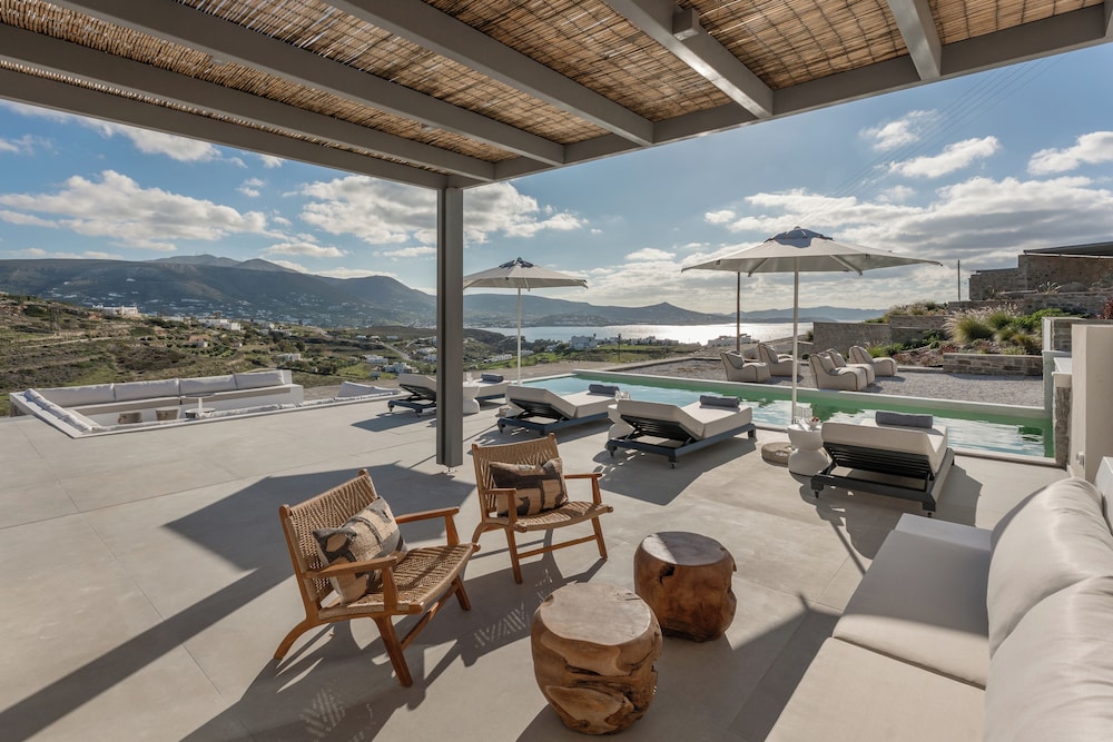 AVERA VILLAS