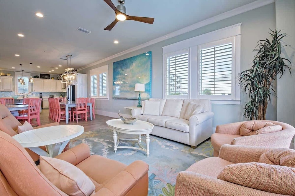 Beachfront 8bedrooms Lemonshello