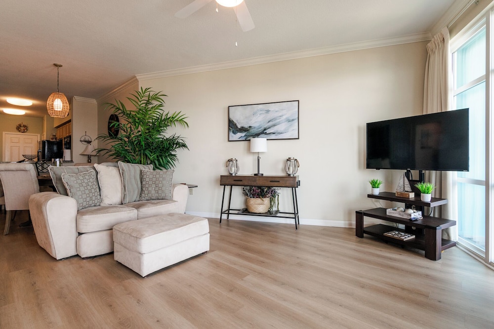 Beachview Condo in Legacy Tower 1 -502 - Fully Furnished 2 Bedroom 2 Bathroom