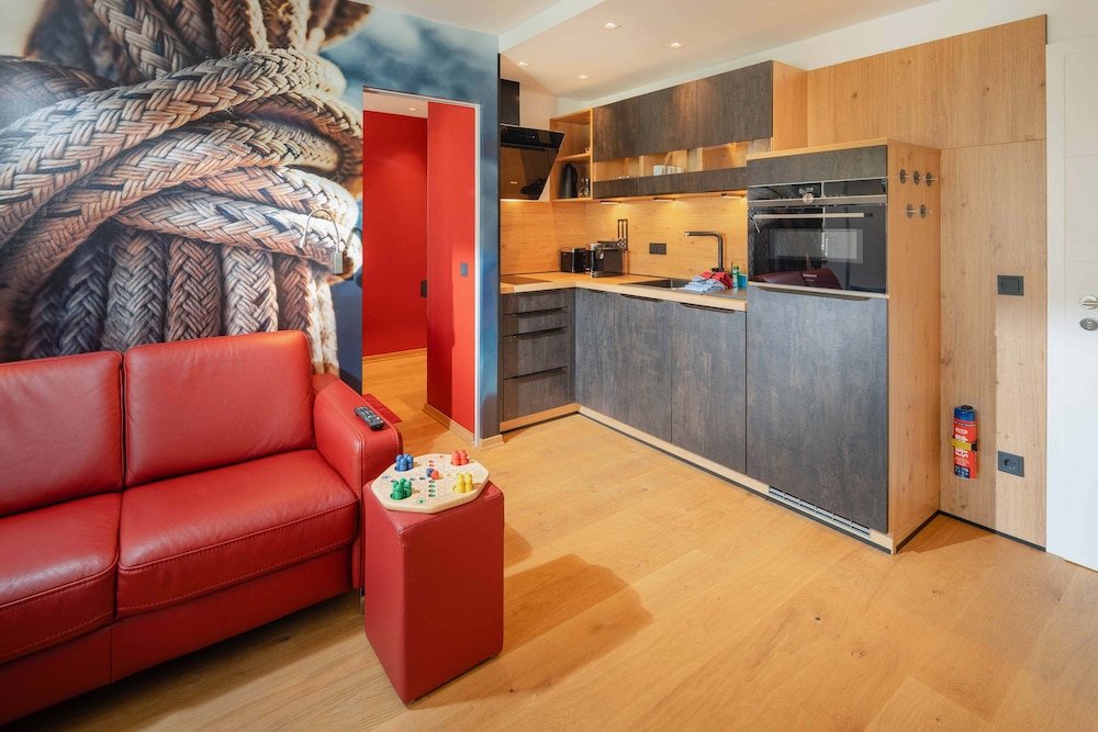 ney.land apartments