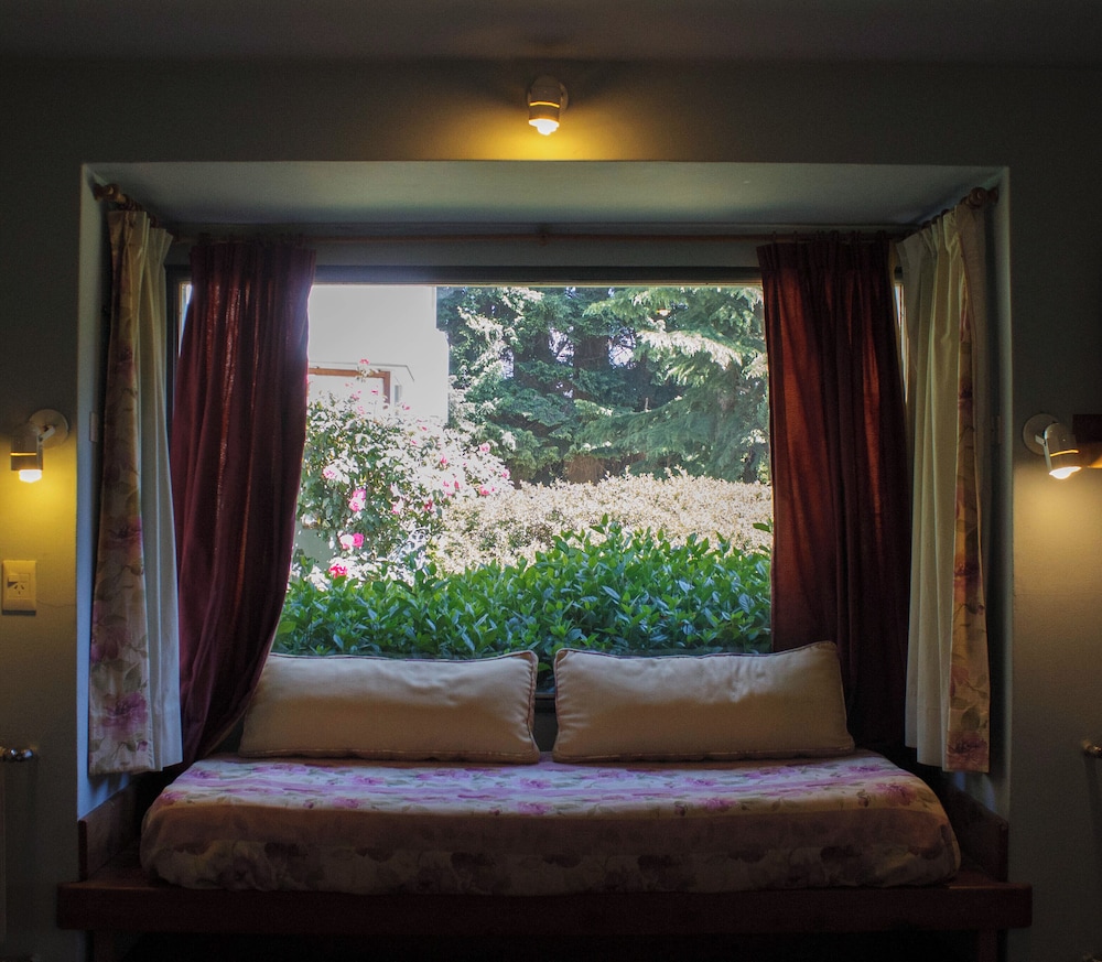 Rupu Pehuen Resort