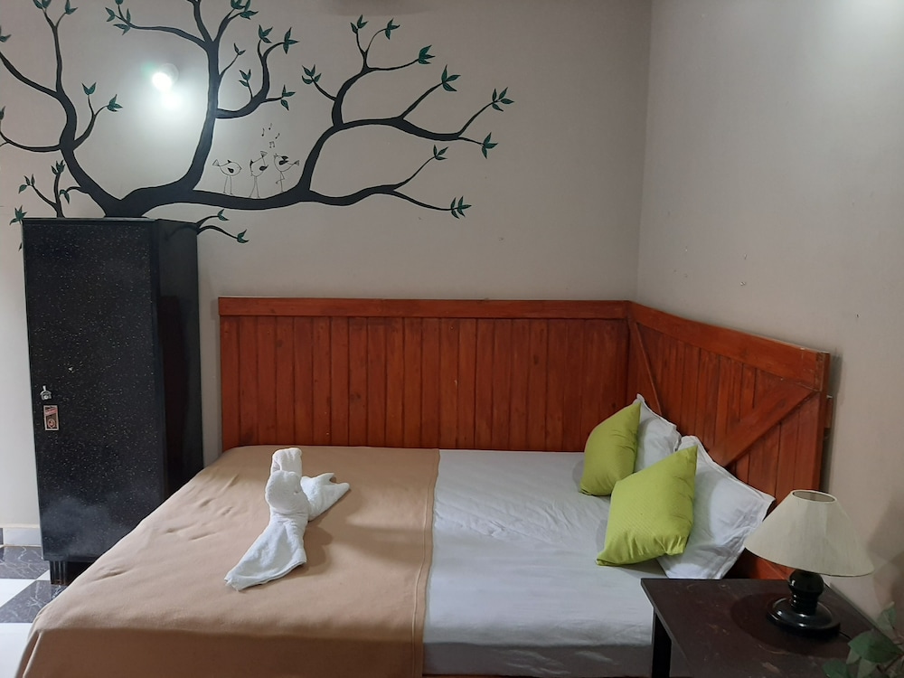 Casa Almeida Guest House