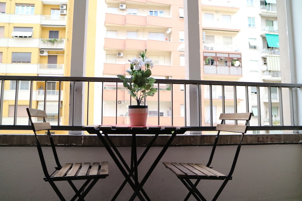 Kamchu Apartments Room With Balcony Viale Libia