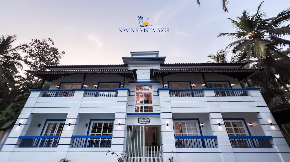Navin S Vista Azul