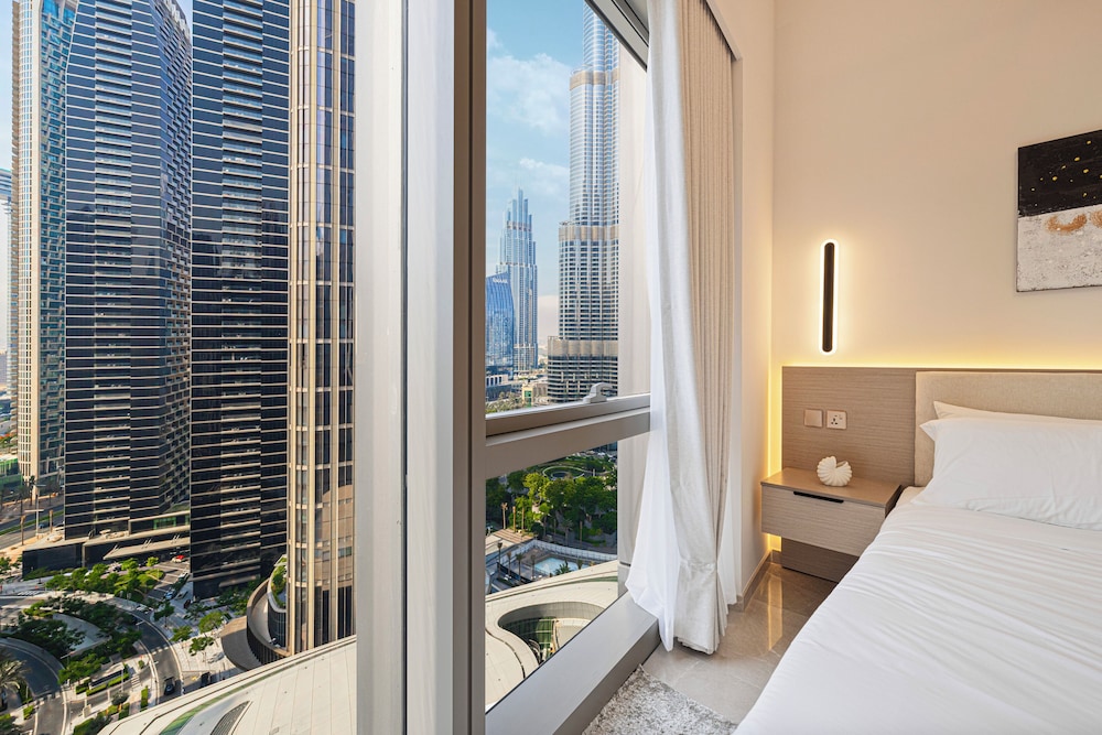 Grande Suites by Hostiva - Burj View