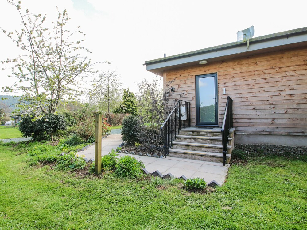 No1 The Lodge