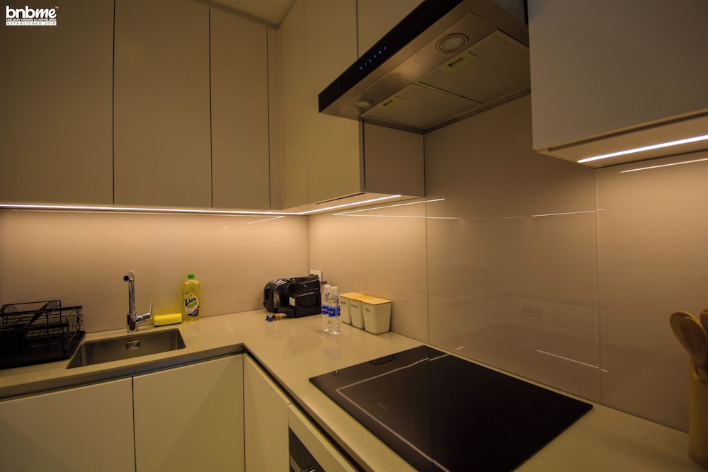 1B-Address JBR - 1107 by bnbmehomes