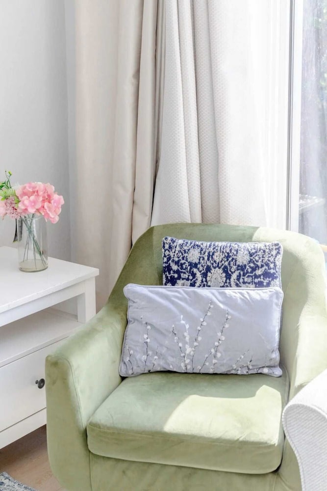 Lovely 3BD Family Home With Garden - Richmond!