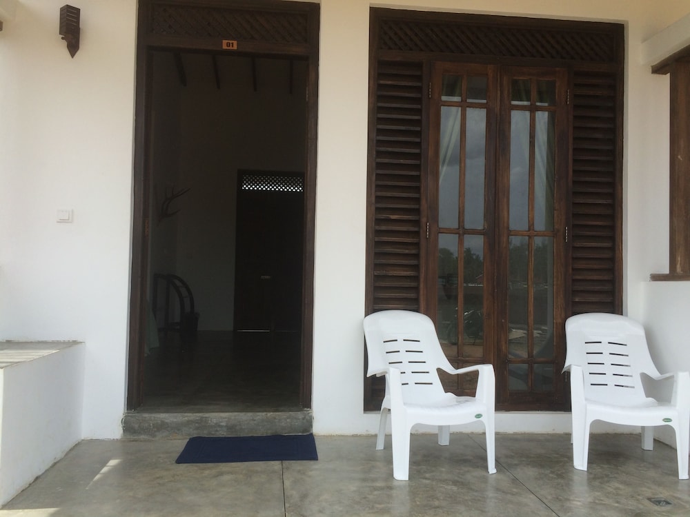 Photo 16