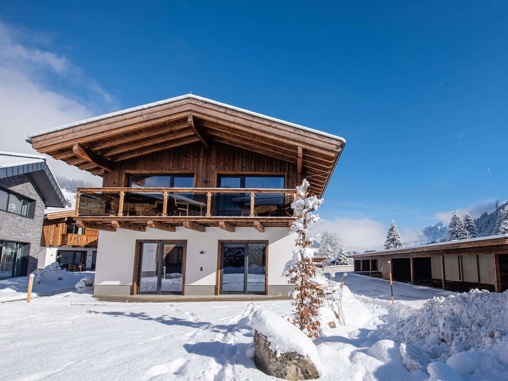 The Village - Chalet Stone House
