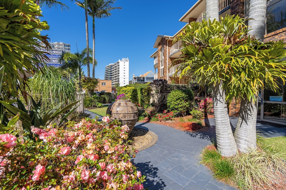 Oceanside Cove Holiday Apartments
