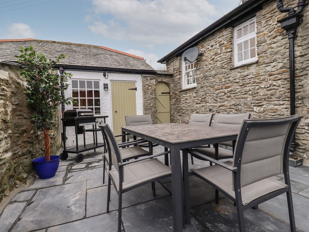 Ludgvan Cottage