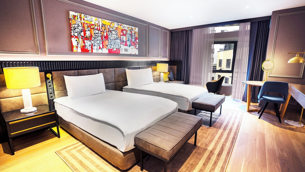 Sofitel İstanbul Taksim - Image 36