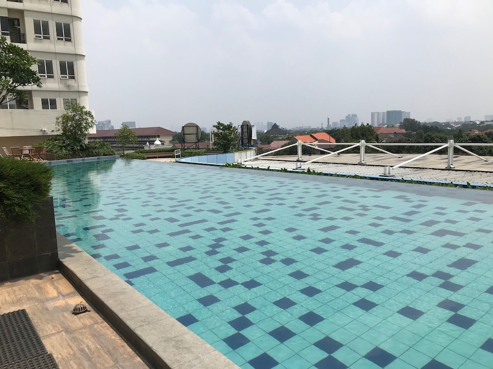 Good Deal Studio Apartment Cinere Bellevue Suites