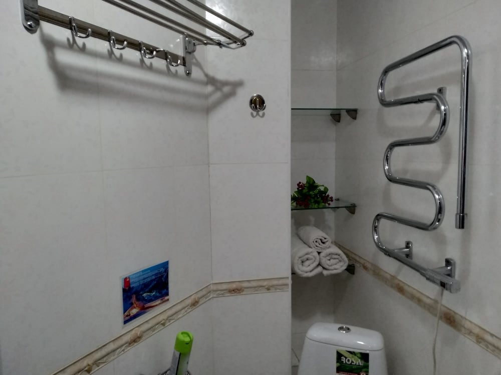 RISE en Almaty — bathroom