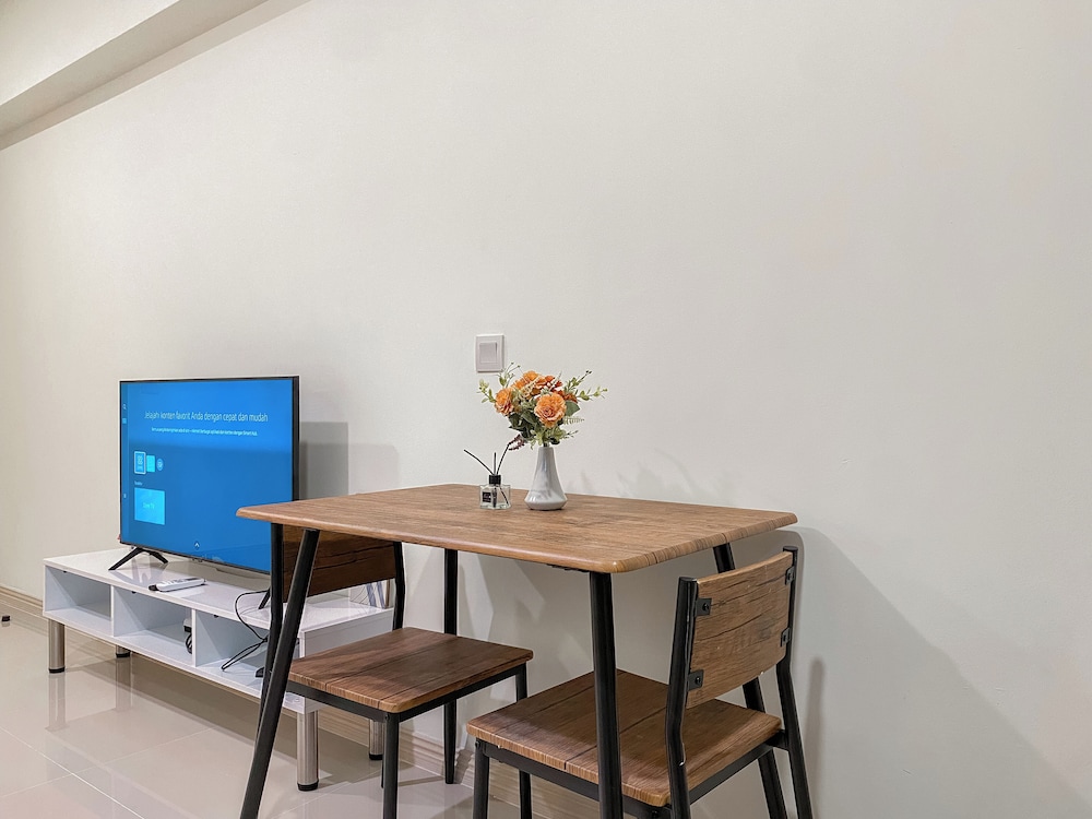 Homey And Good 2Br At Meikarta Apartment