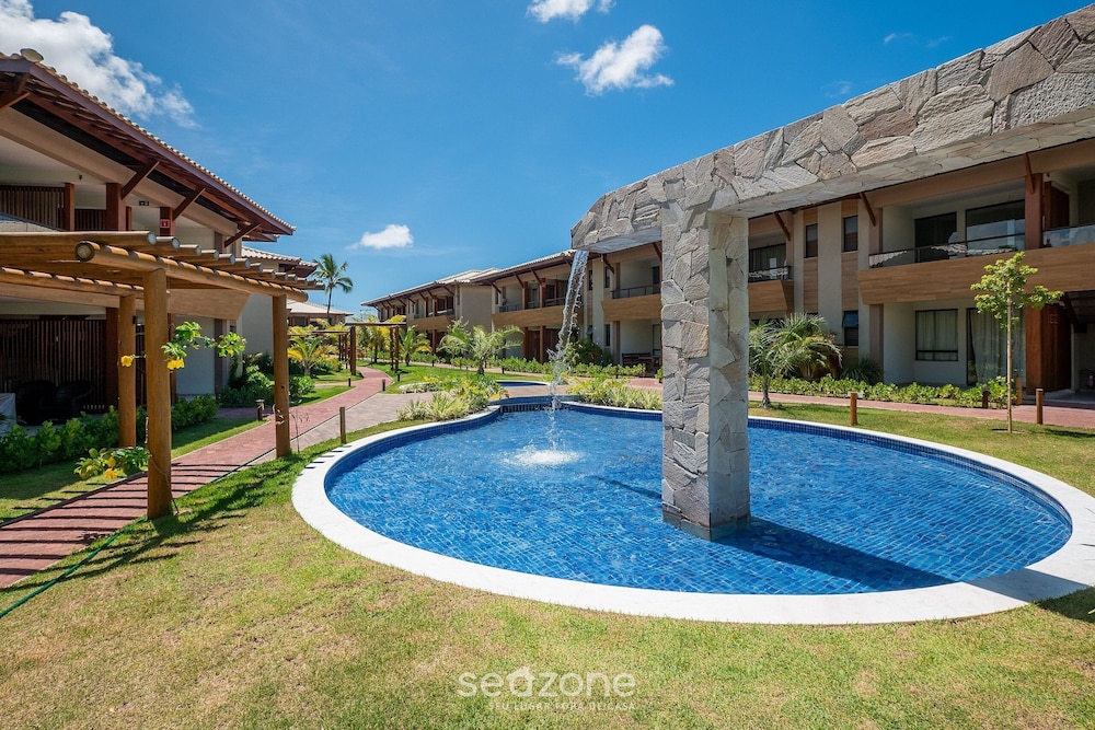 Charming Apartment With Pool View! Bio0079