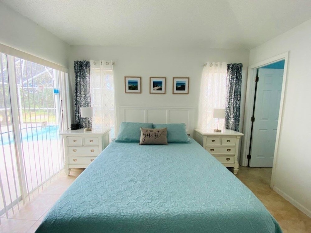 Southern Comfort Home In Southern Dunes Golf! 4 Bedroom Home by RedAwning view 2