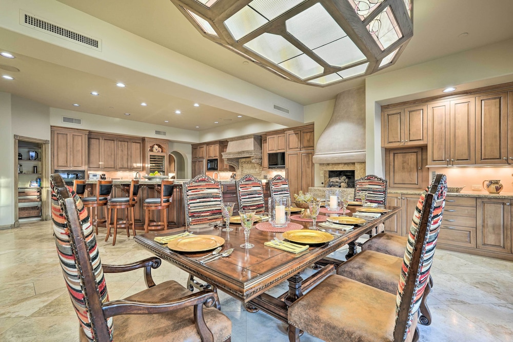 Paradise Valley Villa w/ Luxe Pool & Outdoor Games view 3