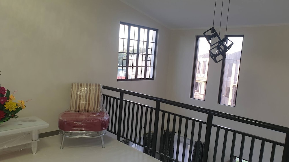Peaceful Haven in Hermosa, Philippines - Entire House for Rent
