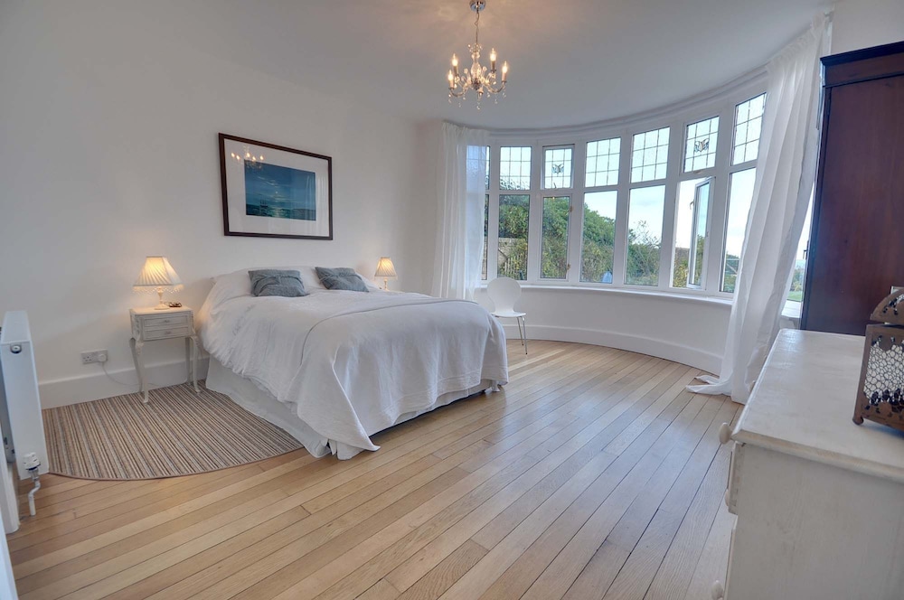 29A Sandbourne view 3