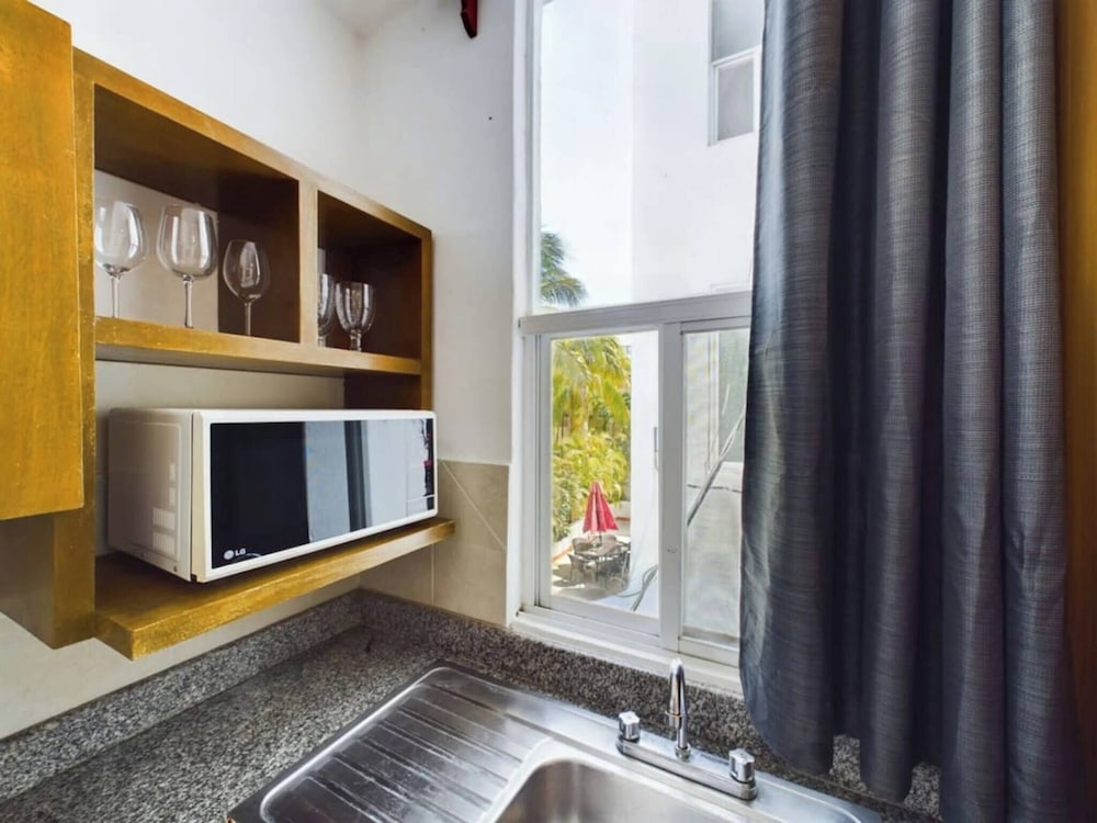 Stylish 1BR Apartment With Private Terrace in Playa del Carmen