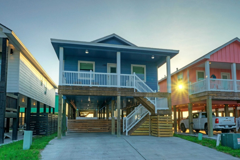 Salty Texan by Avantstay Central Location, Views
